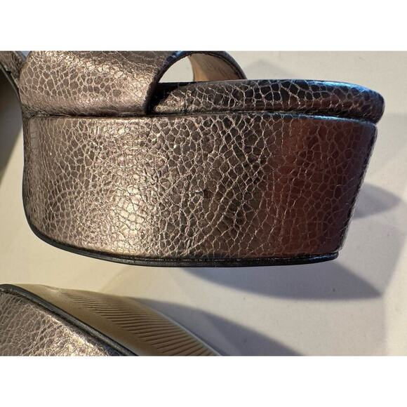 Banana Republic Women's Size 8 Pewter Metallic Leather Platform Heels - Picture 13 of 13